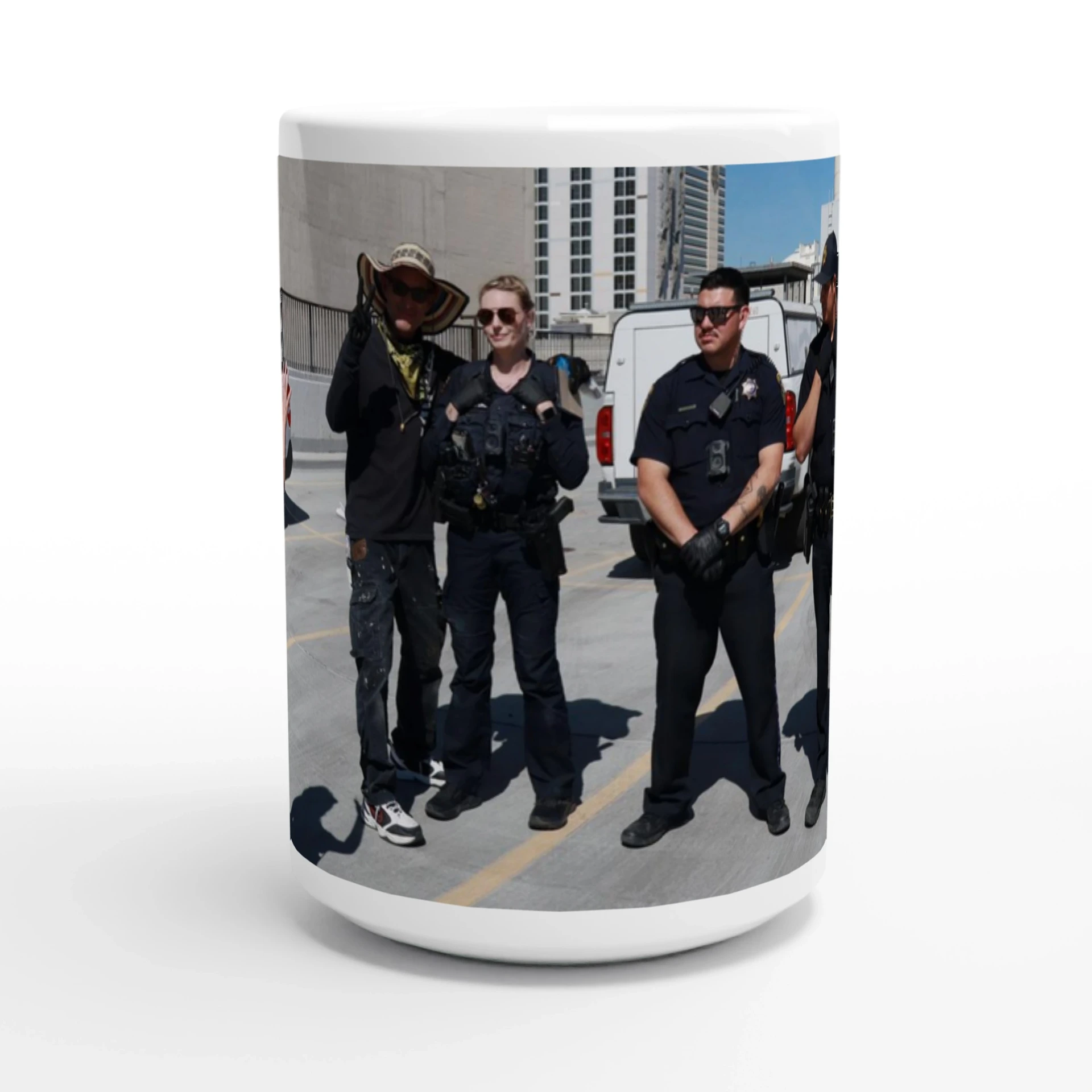 15oz Ceramic Brian With Police Mug
